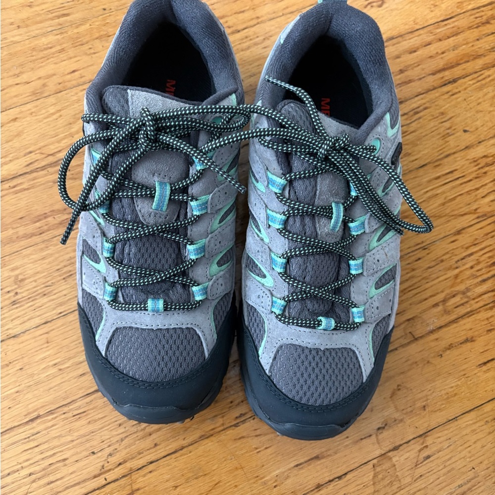 Merrell Women's Moab 3 waterproof hiking shoes